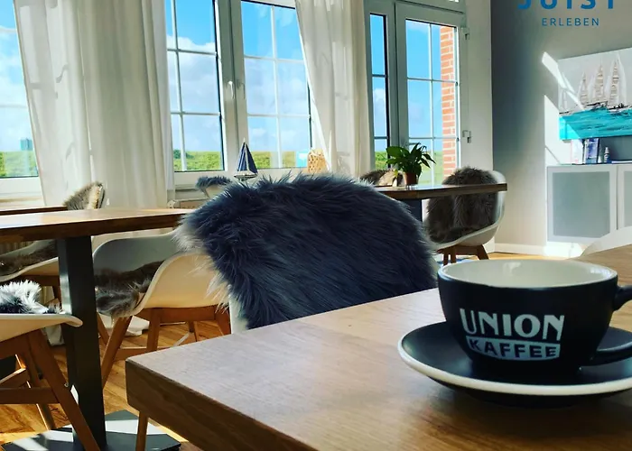 Marie Luise 255 - Kammmuschel Hotel